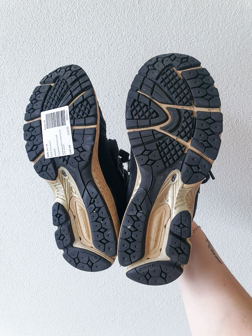 New Balance Shoes EU 39