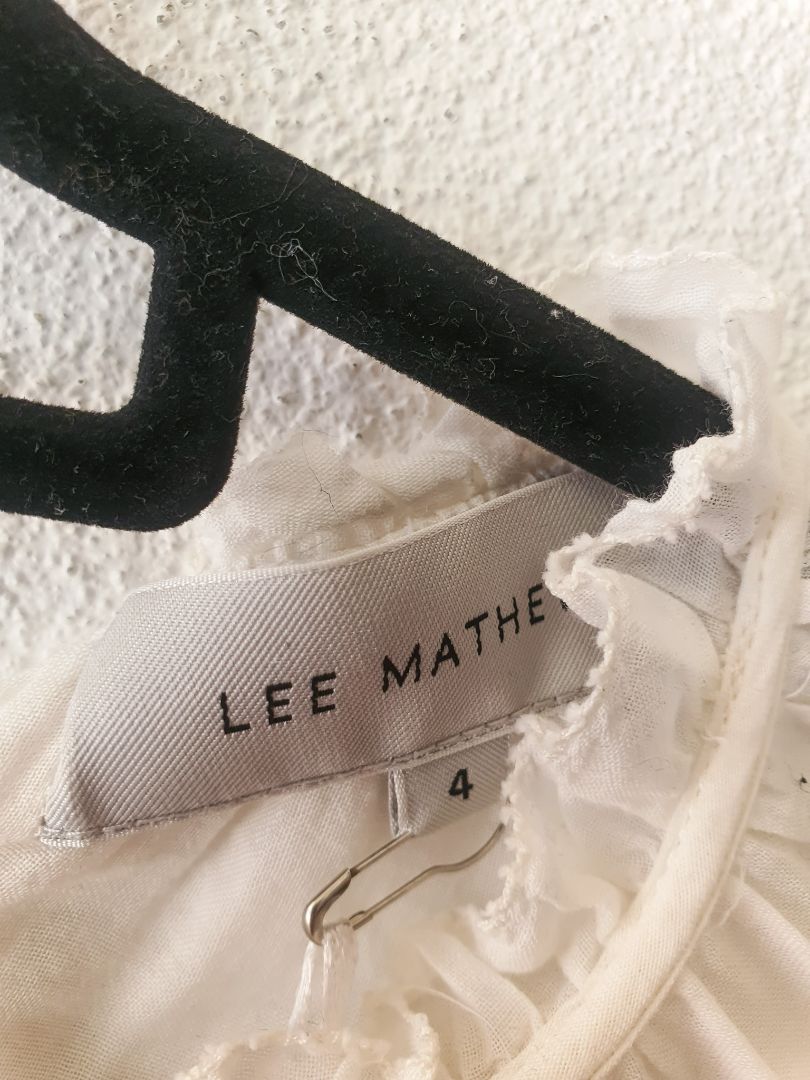 Lee Matthews Top L