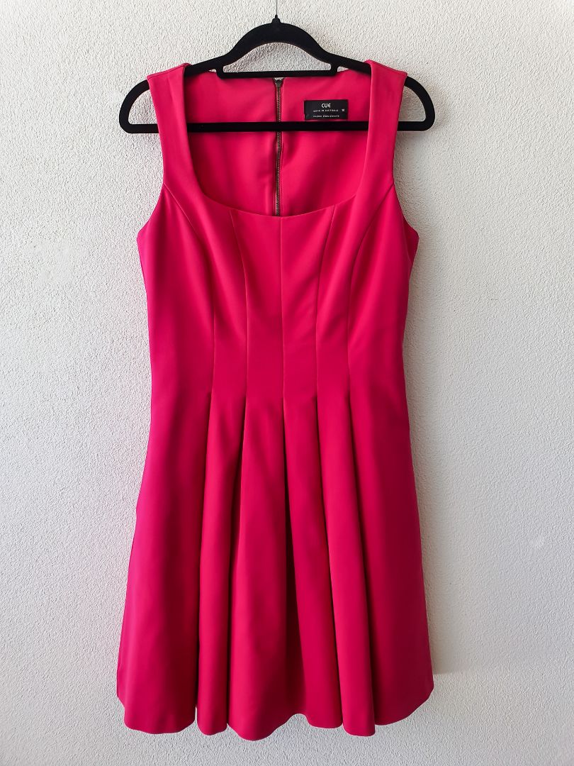 Cue Dress S