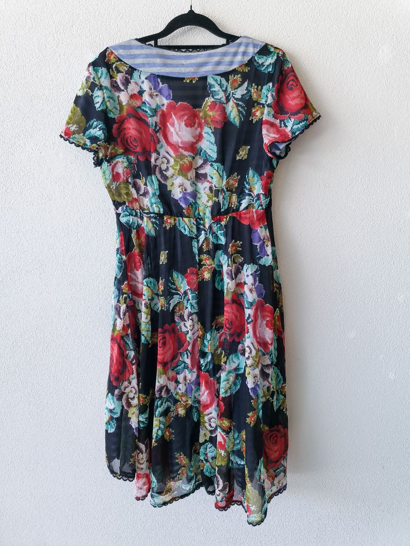 Annah Stretton Dress M