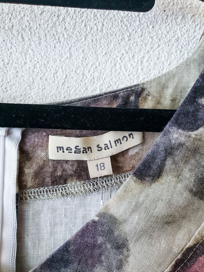 Megan Salmon Dress XL