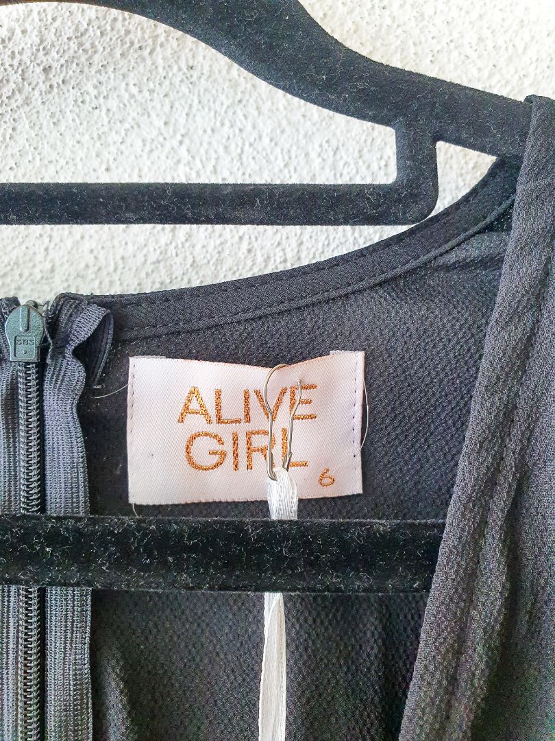 Alive Girl Dress XXS