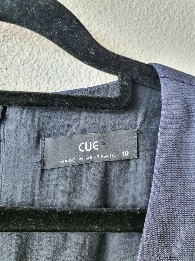 Cue Dress S