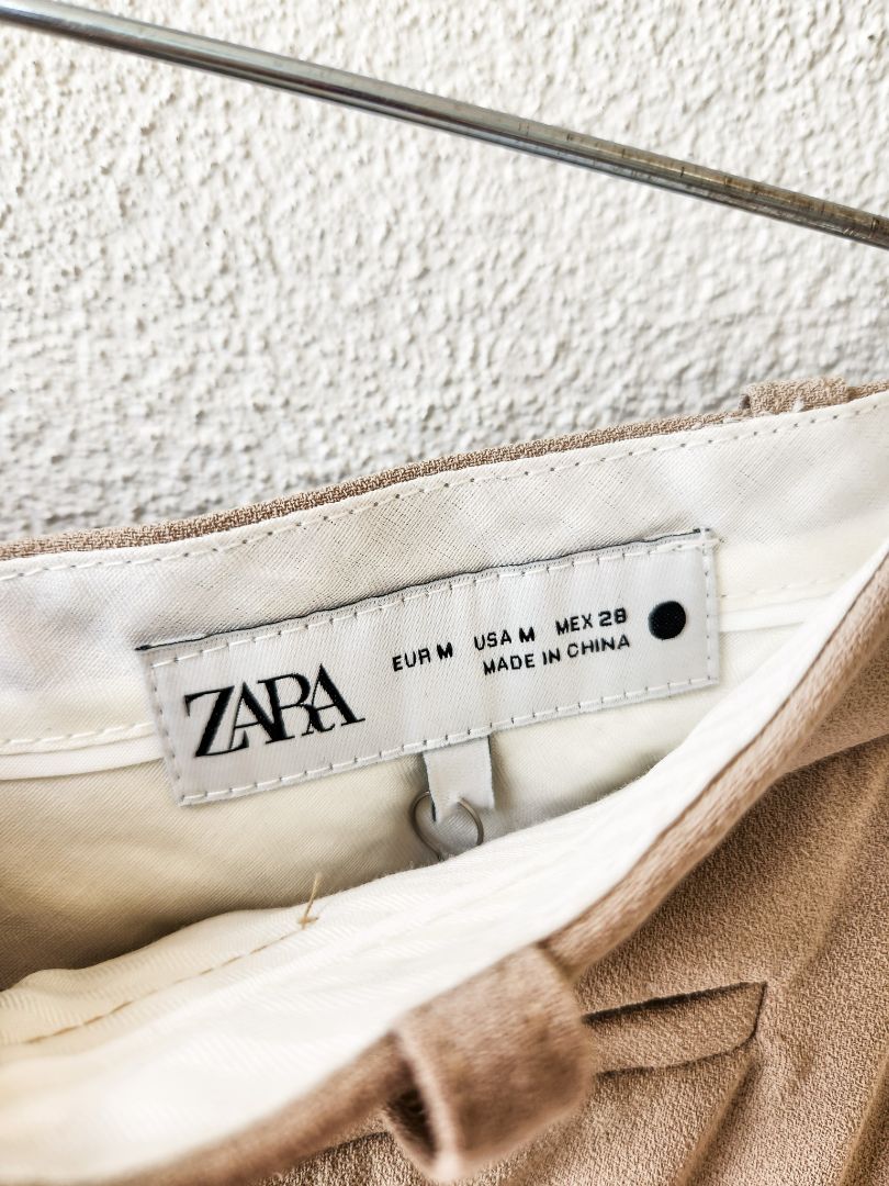 Zara pants M