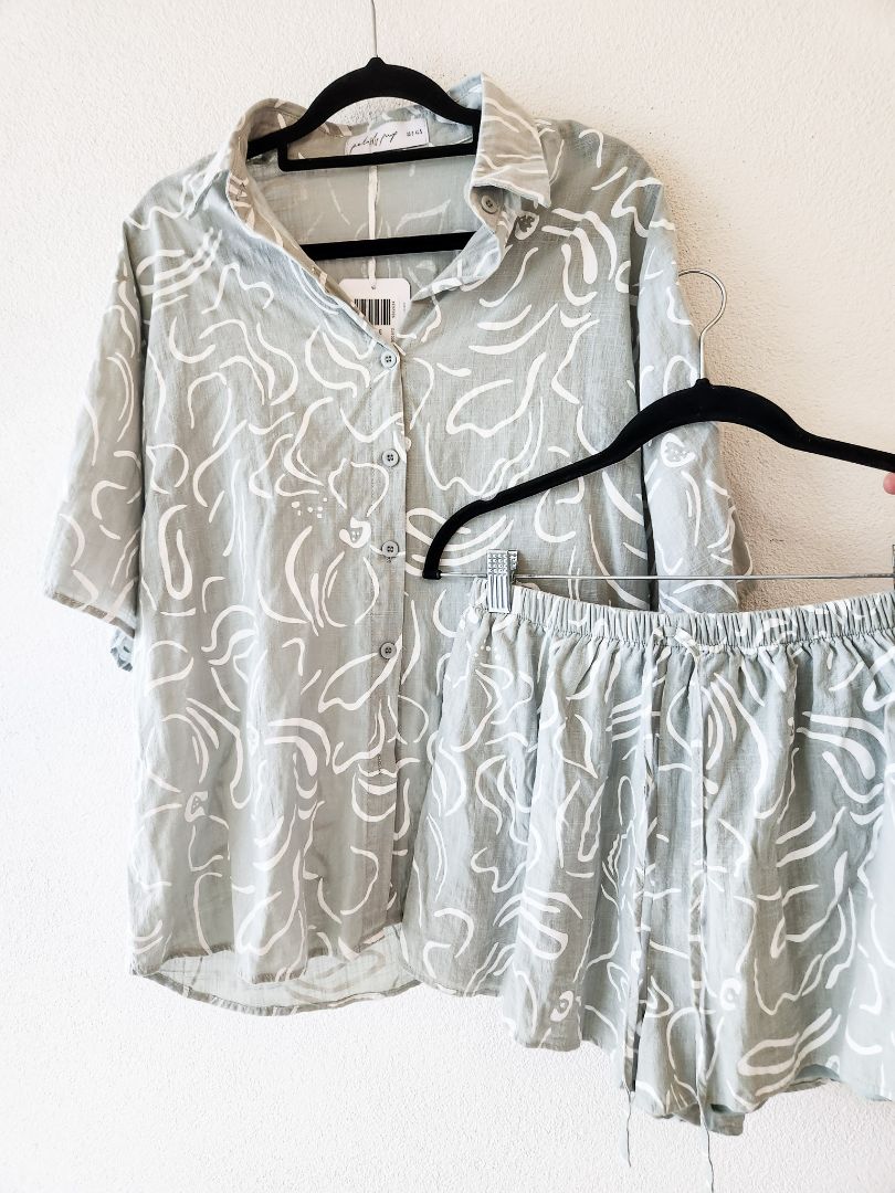 Petal and Pup Jumpsuit S