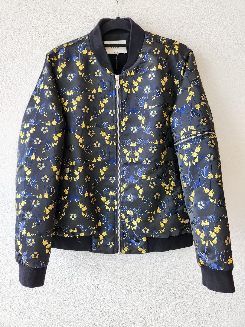 Neuw Jacket S