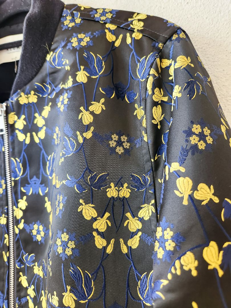 Neuw Jacket S