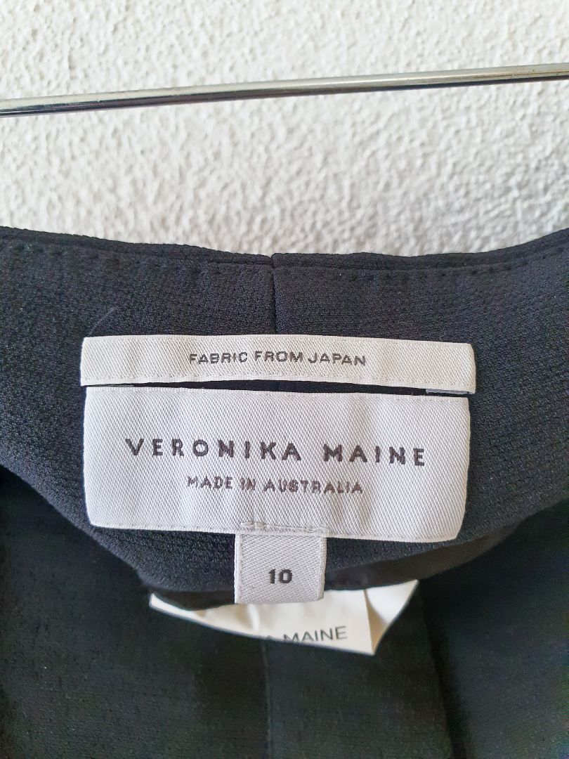 Veronika Maine pants M