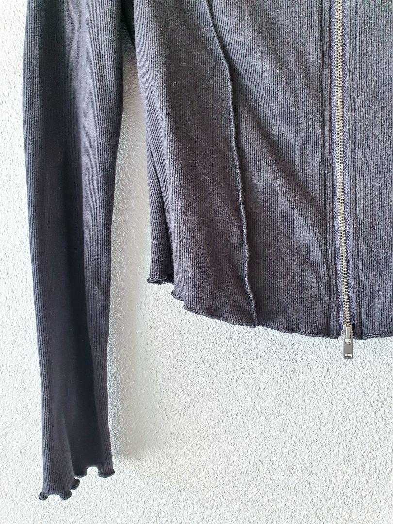 URBAN REVIVO Top S