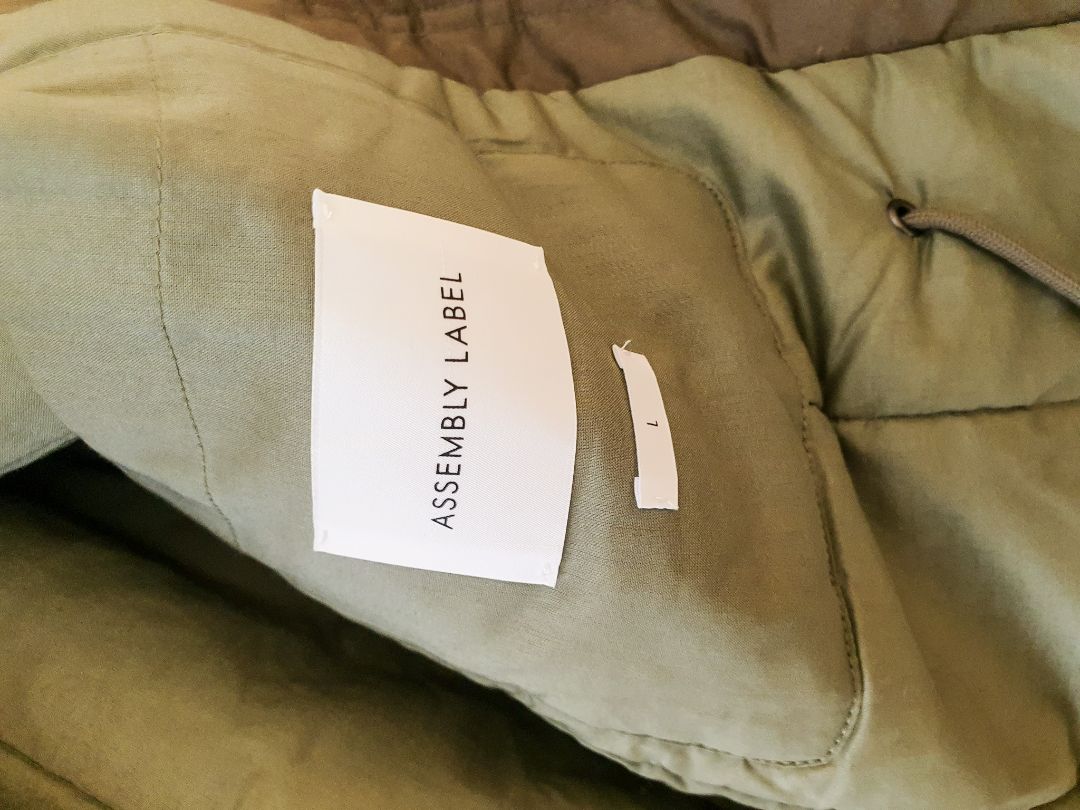 ASSEMBLY LABEL Jacket L