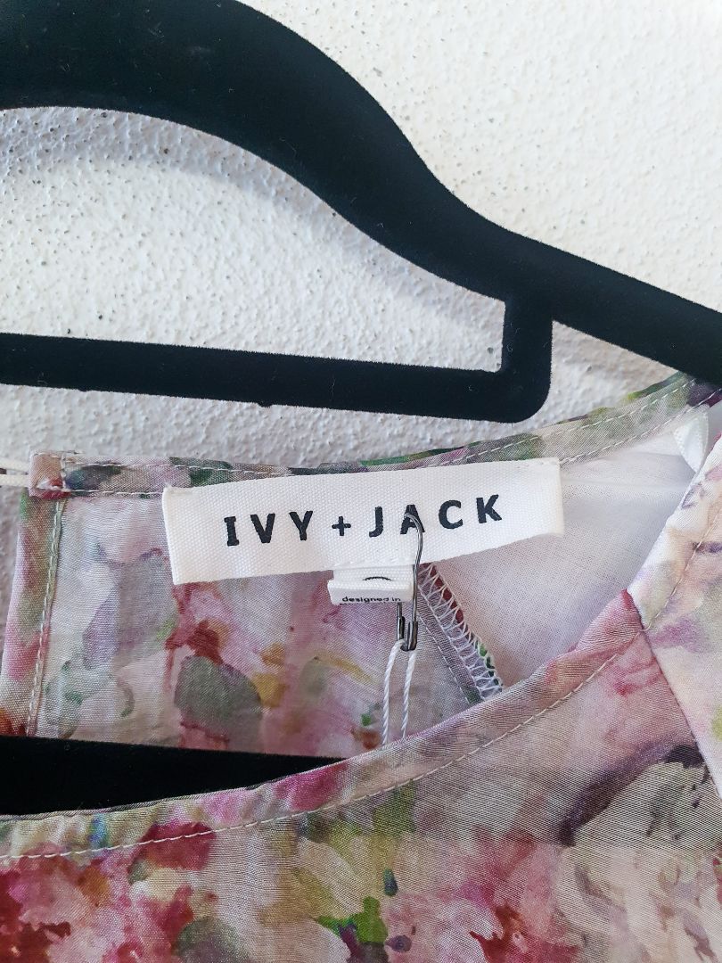 IVY & JACK Top M