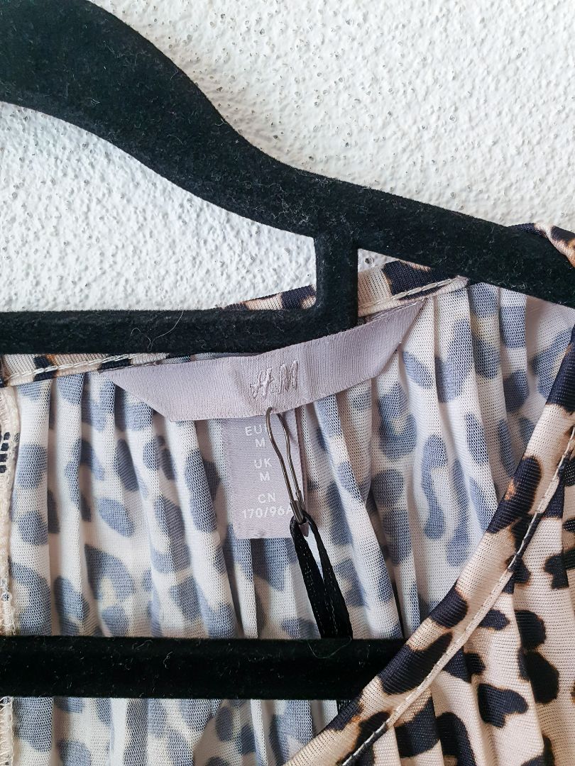H&M Top M