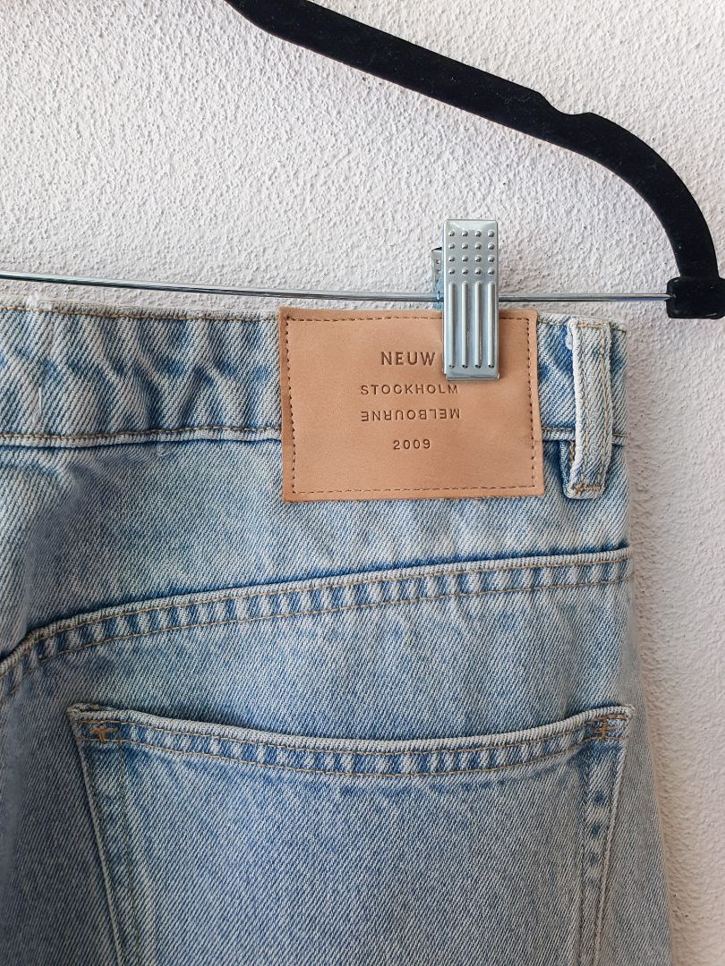 Neuw Jeans M