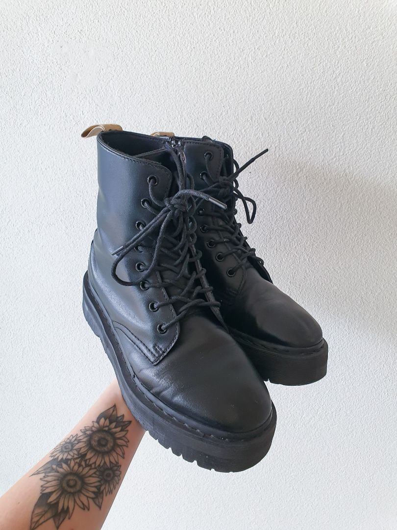 Doc Martins Shoes EUR 42