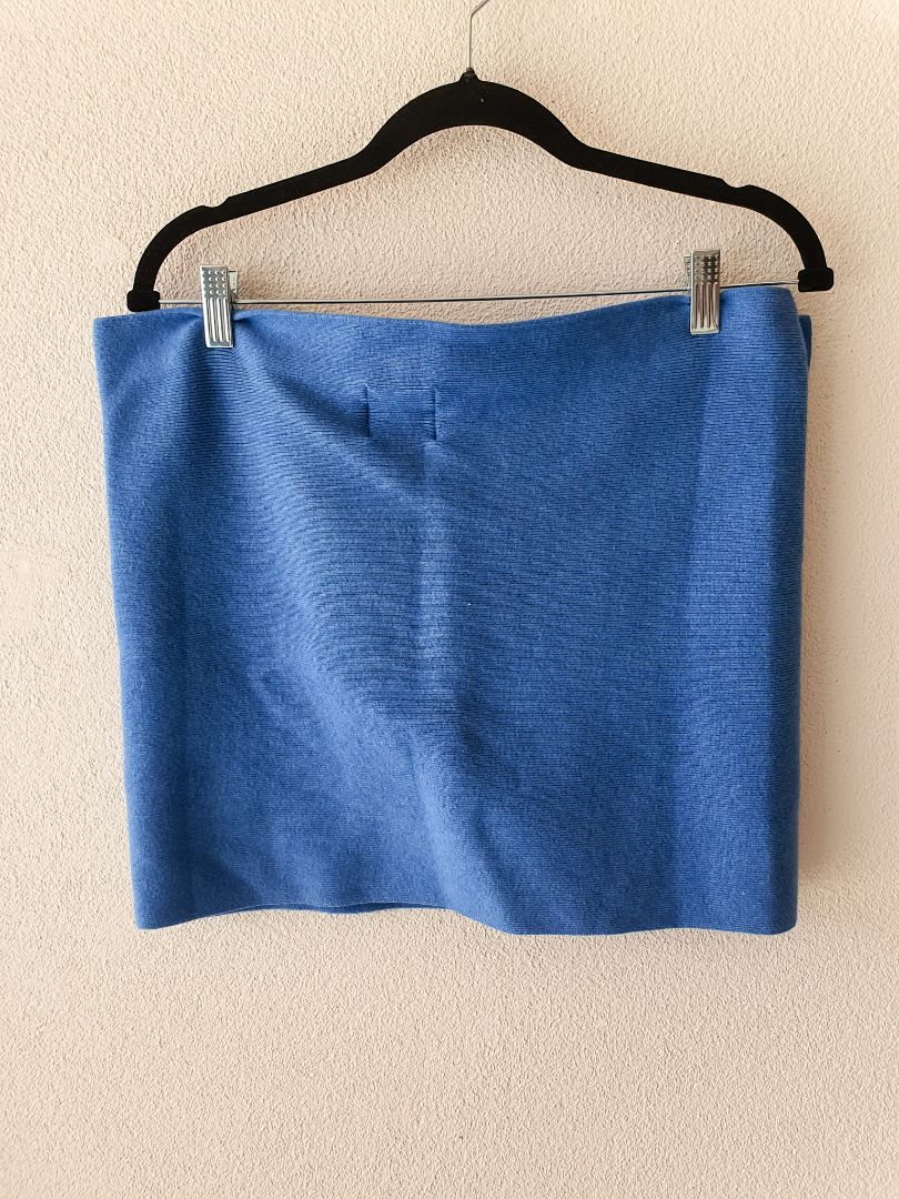 BY BILLIE Skirt L/XL
