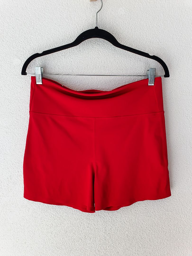 AJE ATHLETICA Shorts M