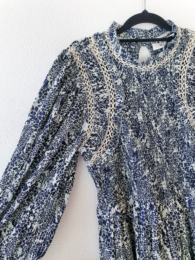 SEA Dress M