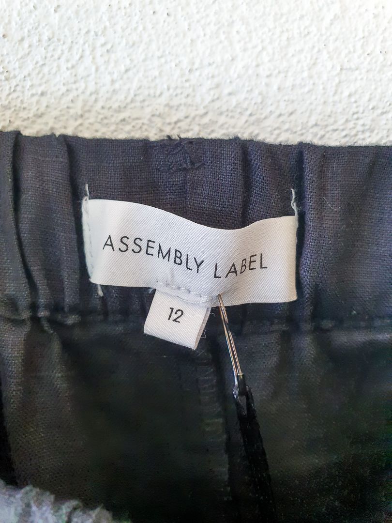 ASSEMBLY LABEL pants M