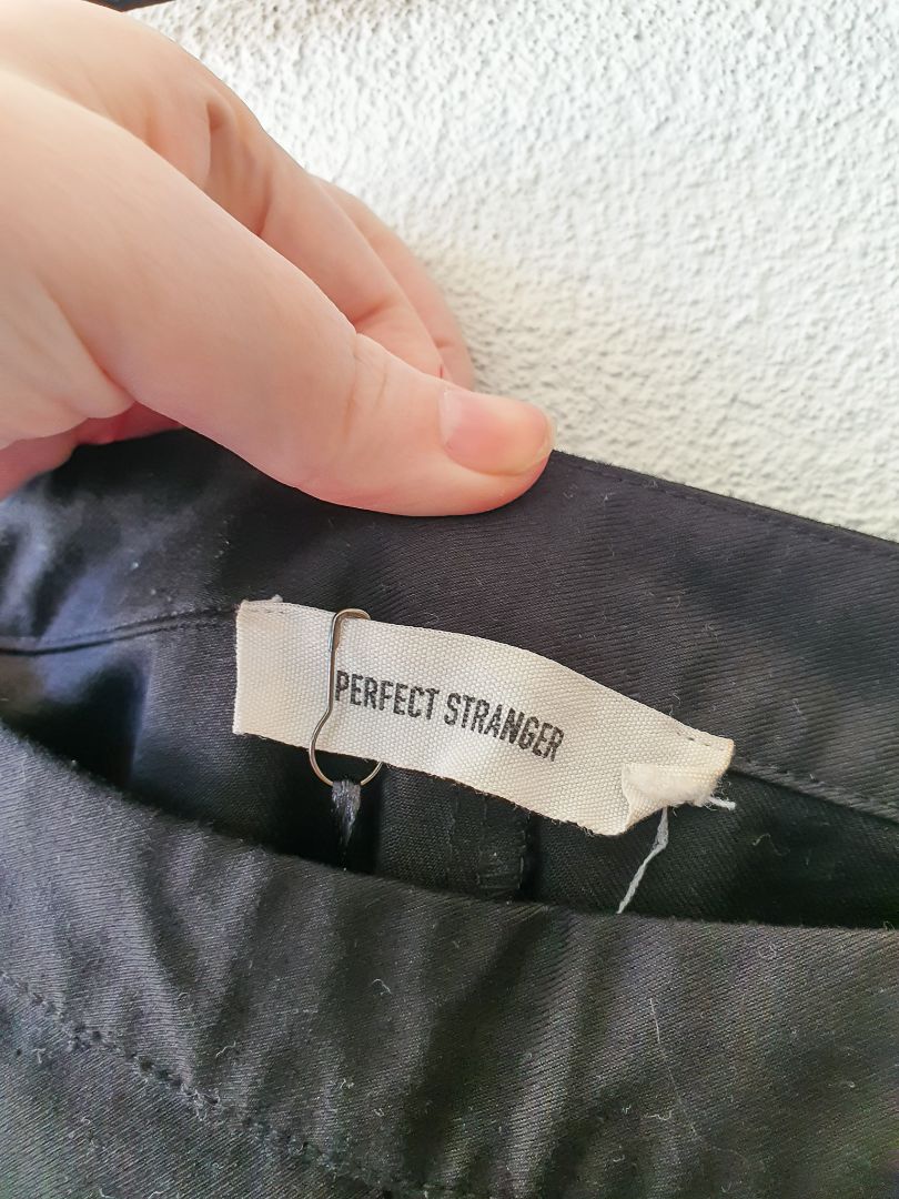 The perfect stranger pants L