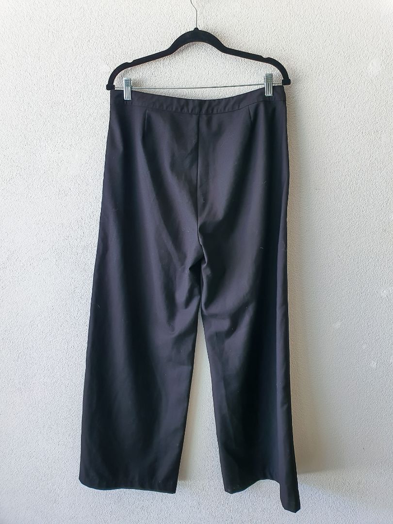 The perfect stranger pants L