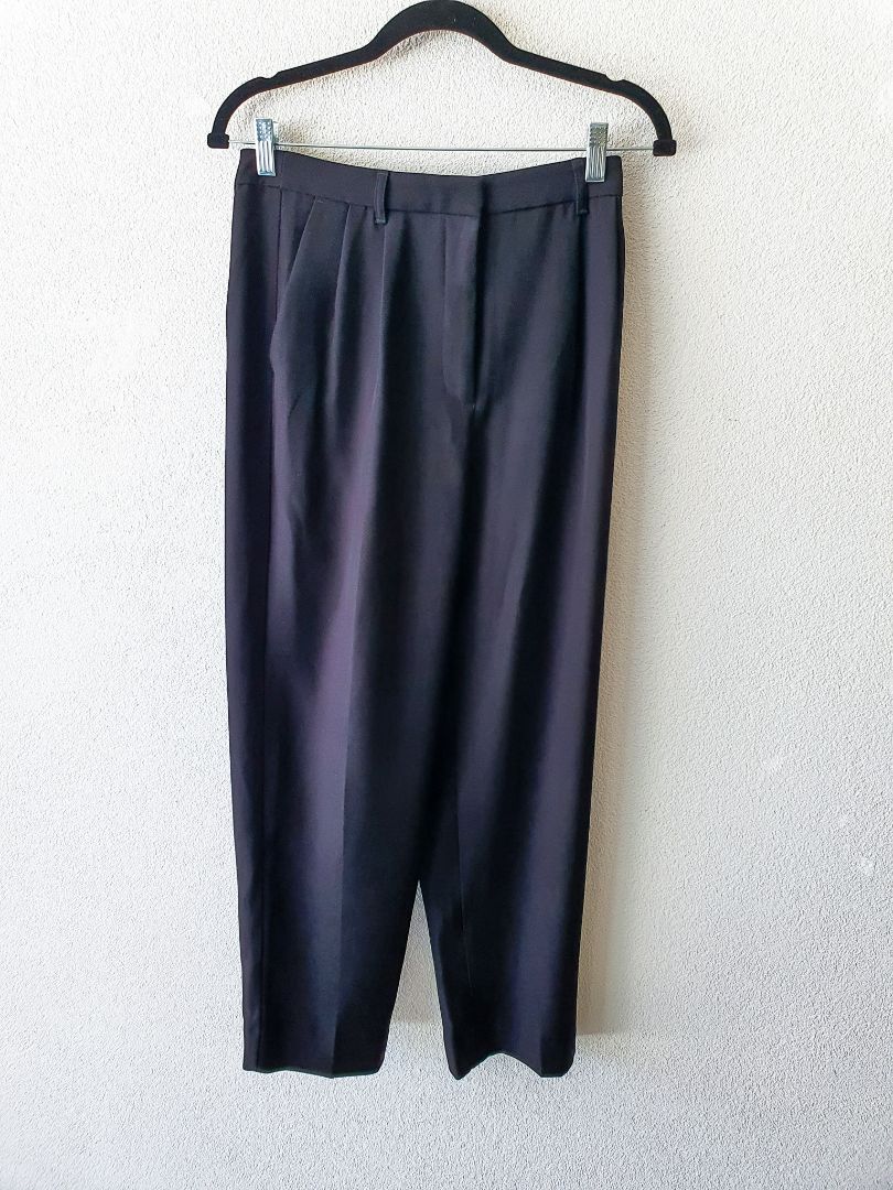 The perfect stranger pants L