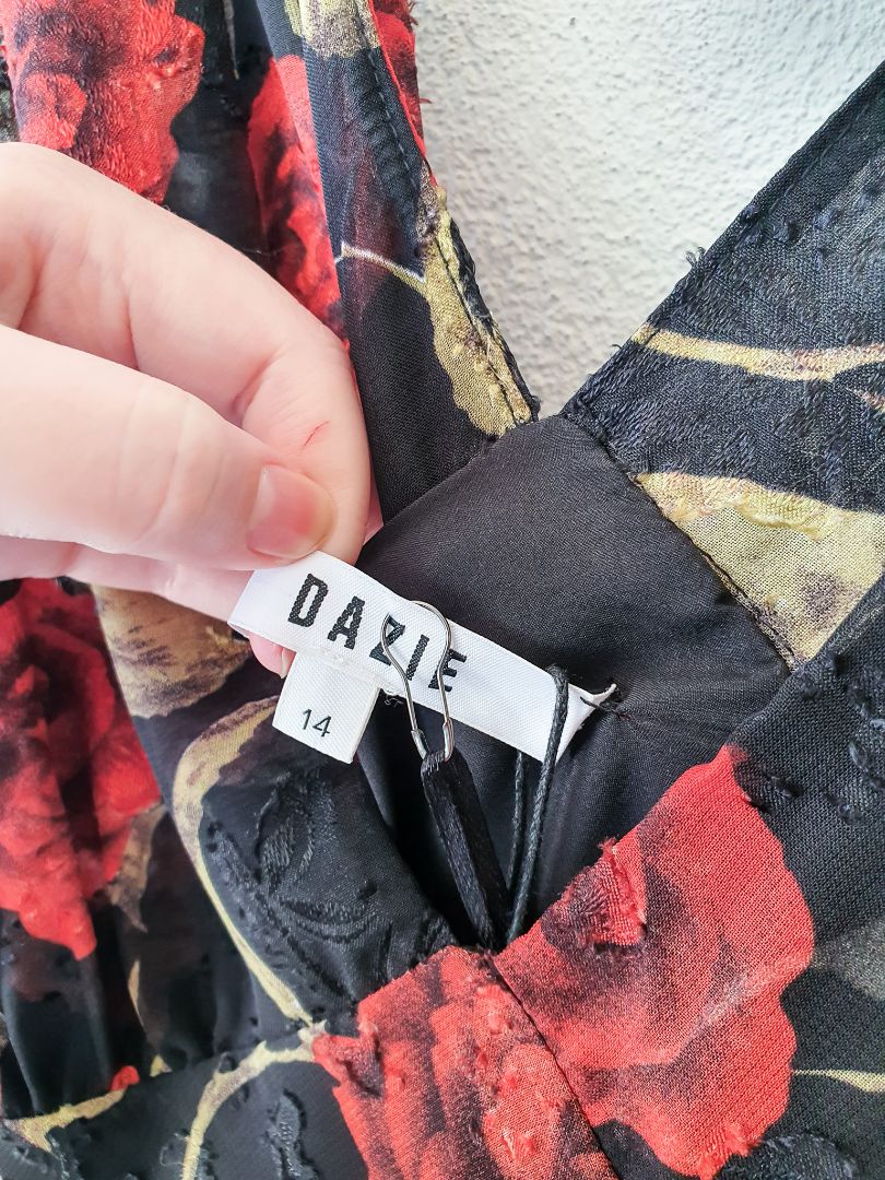 Dazie Dress L