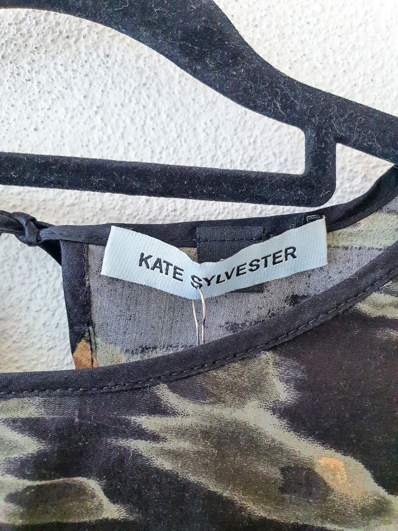 KATE SYLVESTER Top S