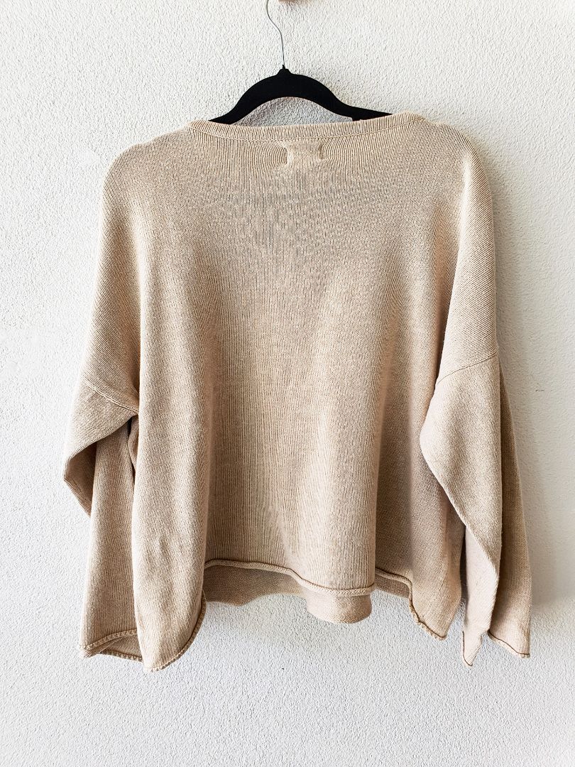 Beiged Top M