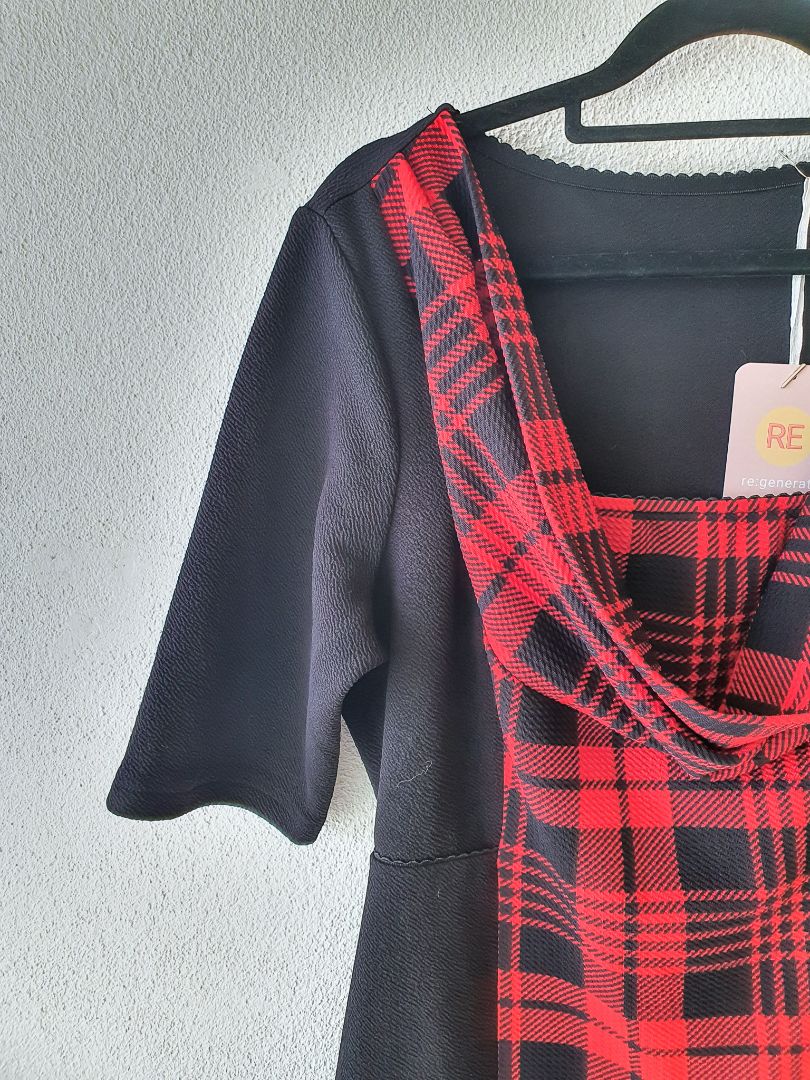 ANNAH STRETTON Dress M