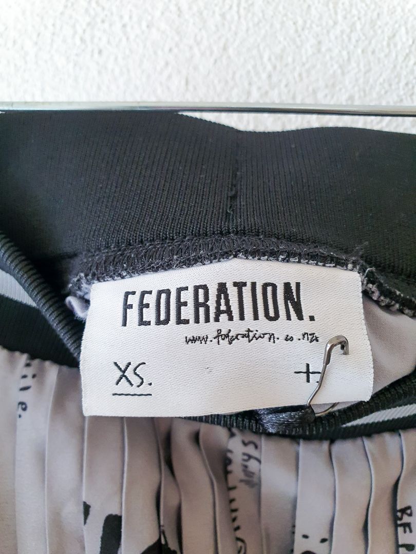 FEDERATION Skirt XS