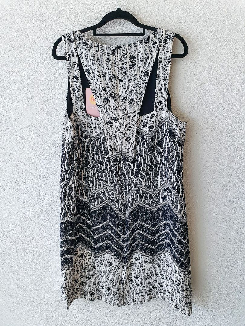 VERONIKA MAINE Dress L