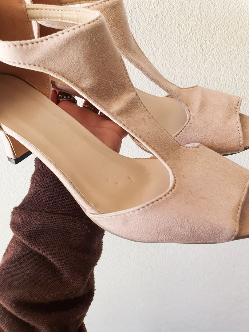 Shoes EUR 40