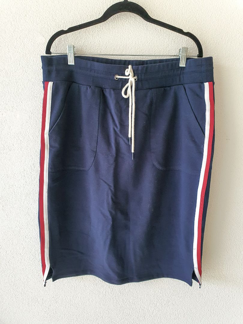 Elm Living Skirt L