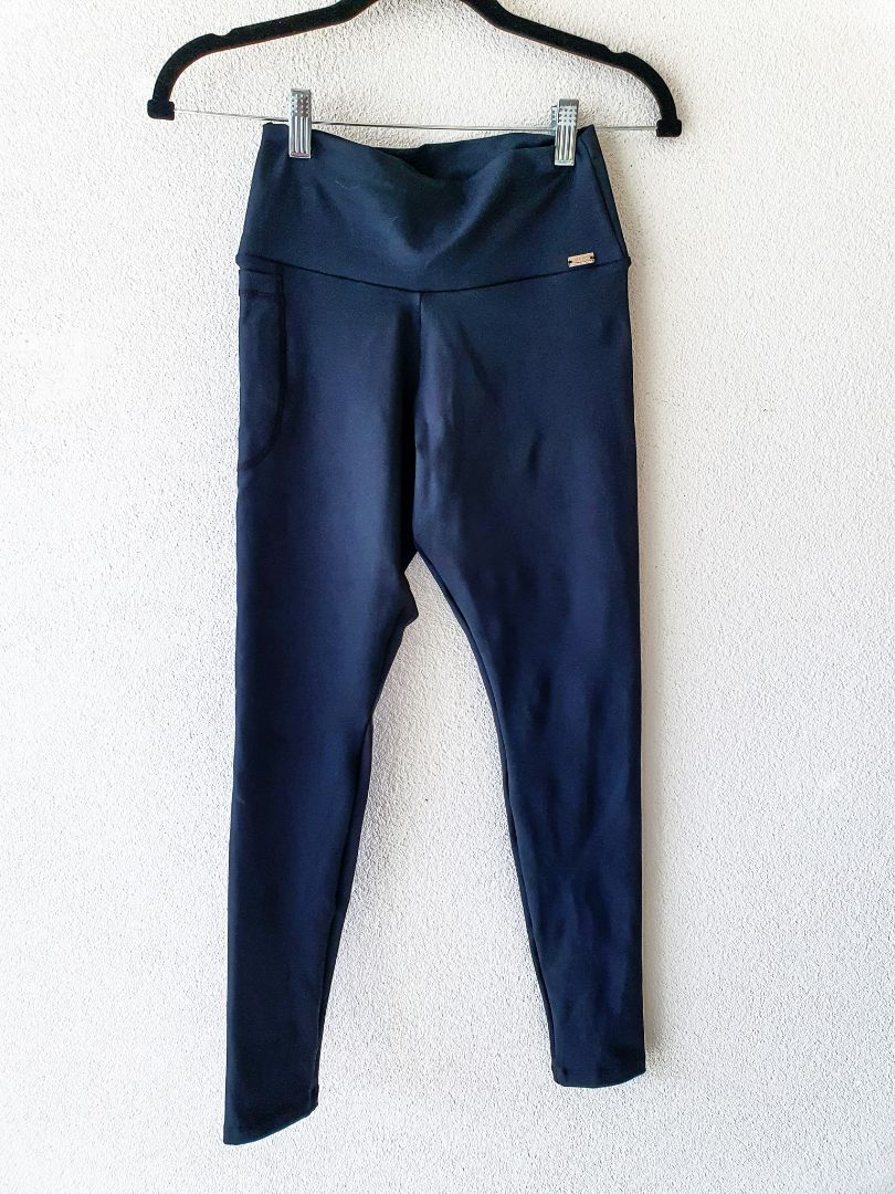 All Shapes pants M