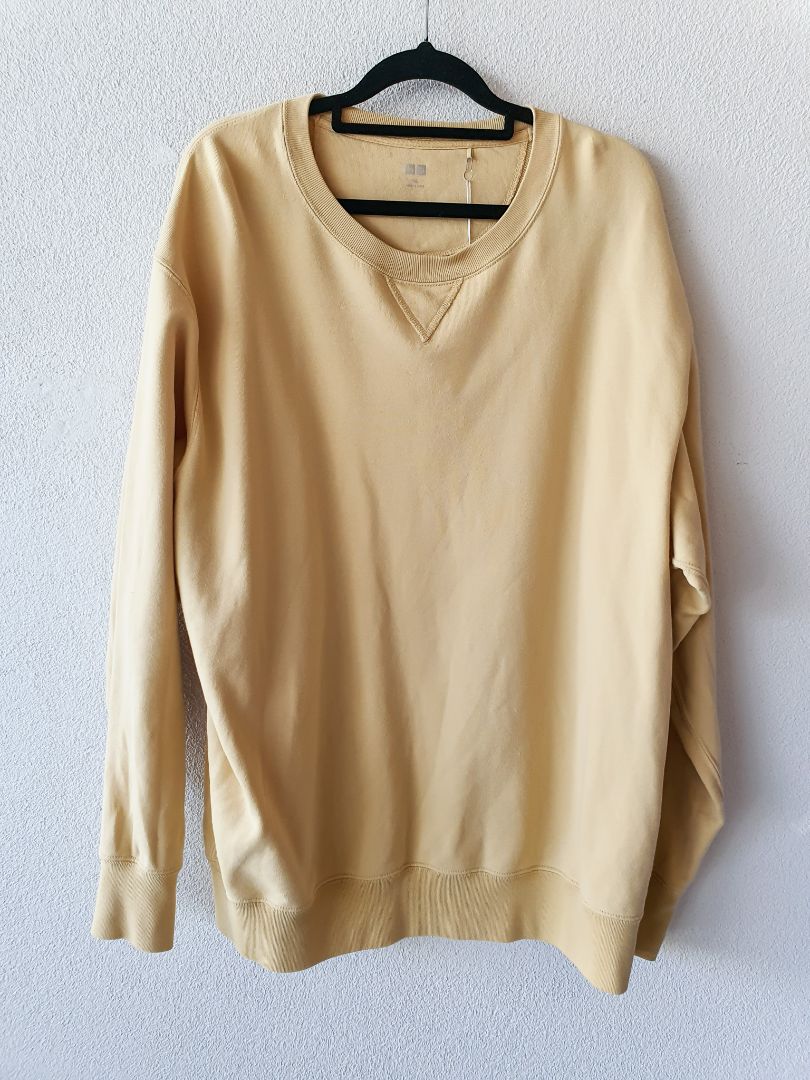 UNIQLO Top XXL