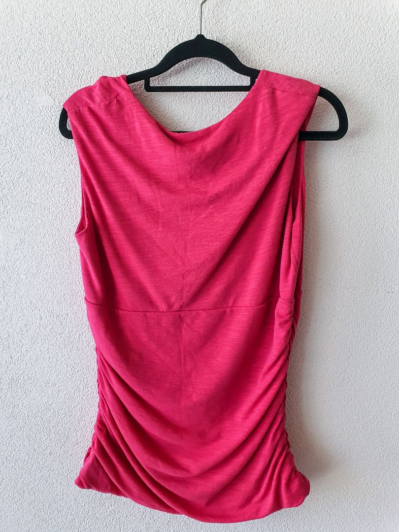 Vue Top M