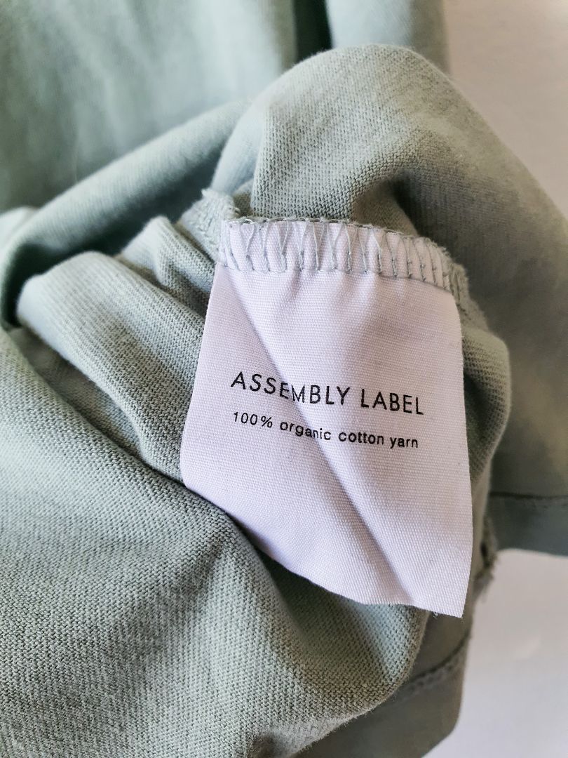 ASSEBMLY LABEL Top L