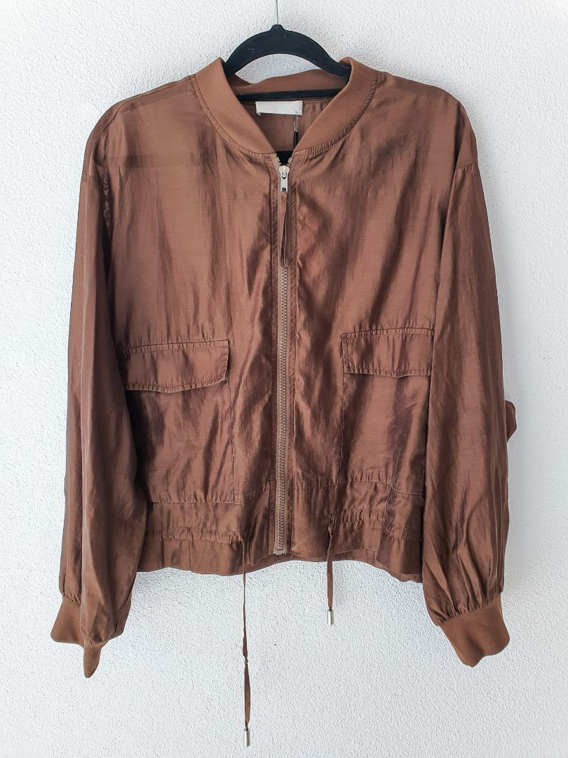 Jacket M