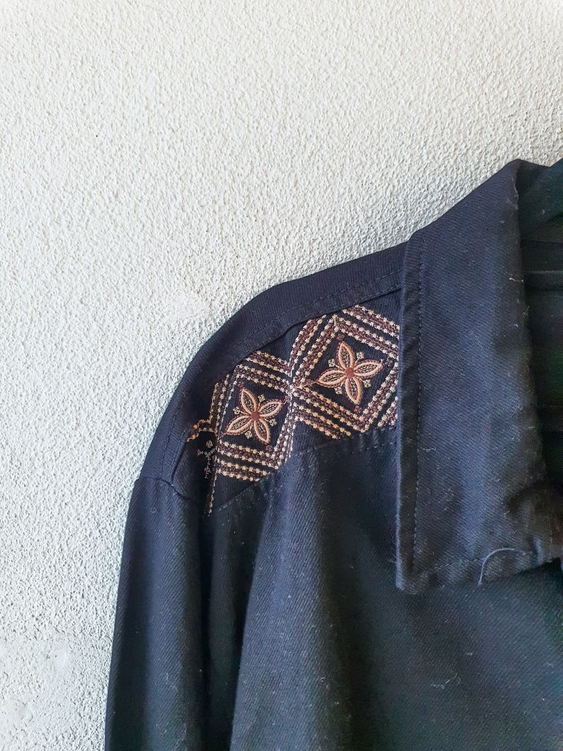 Jacket M