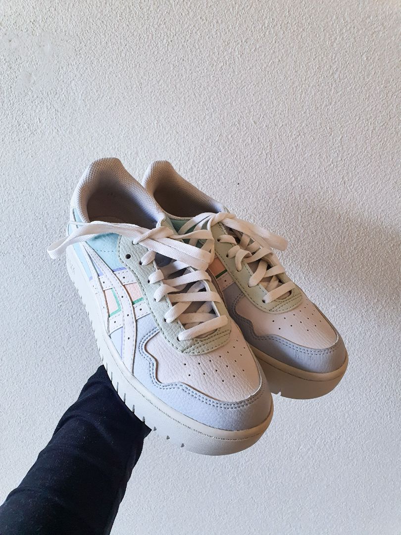 ASICS Shoes US8