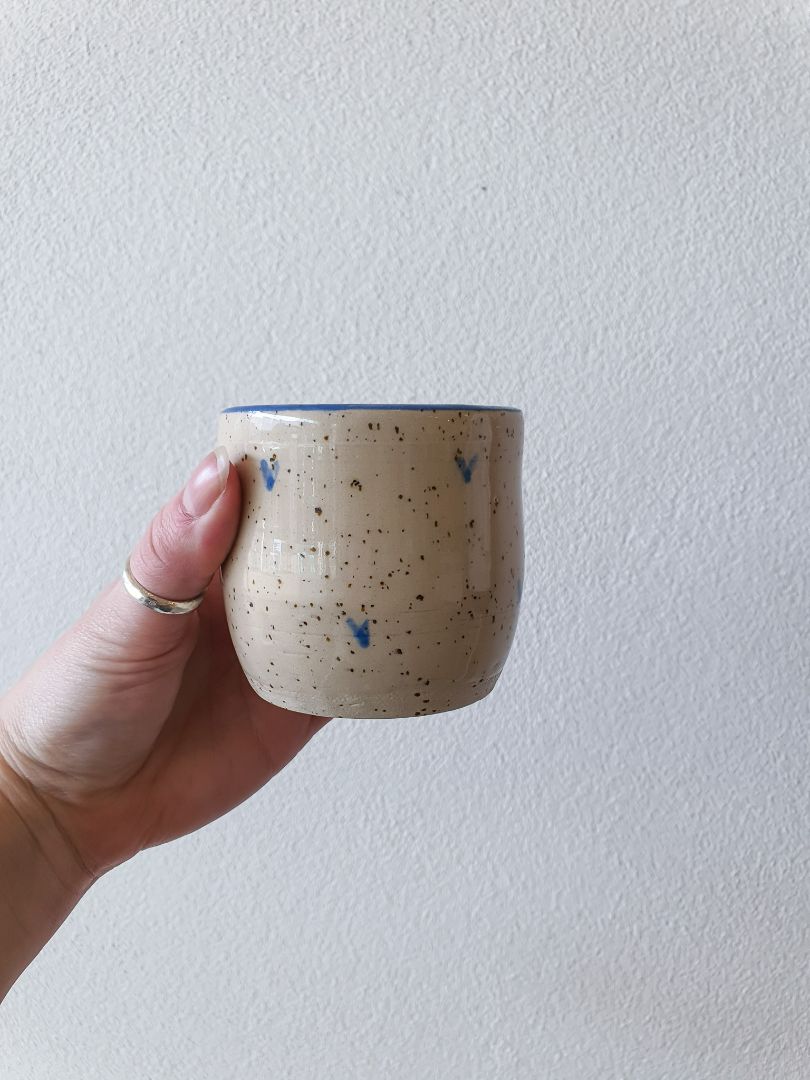 Hearts Handleless Mug with Blue Rim