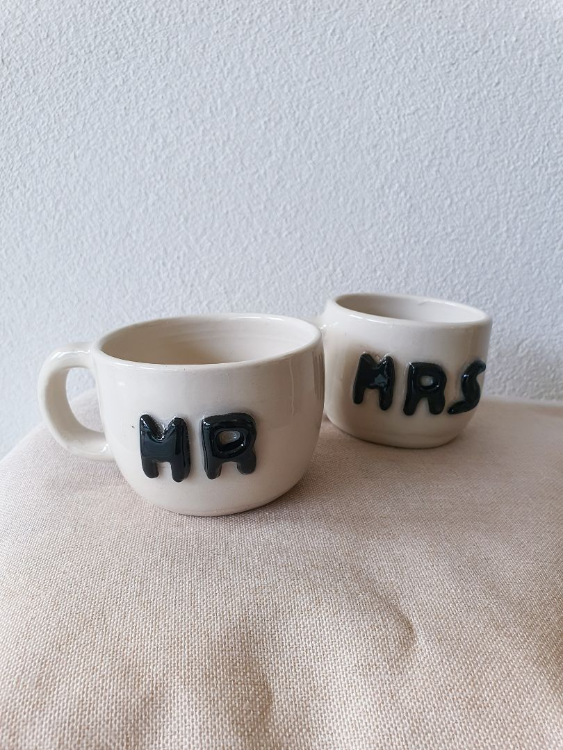 Mr & Mrs Mugs Set