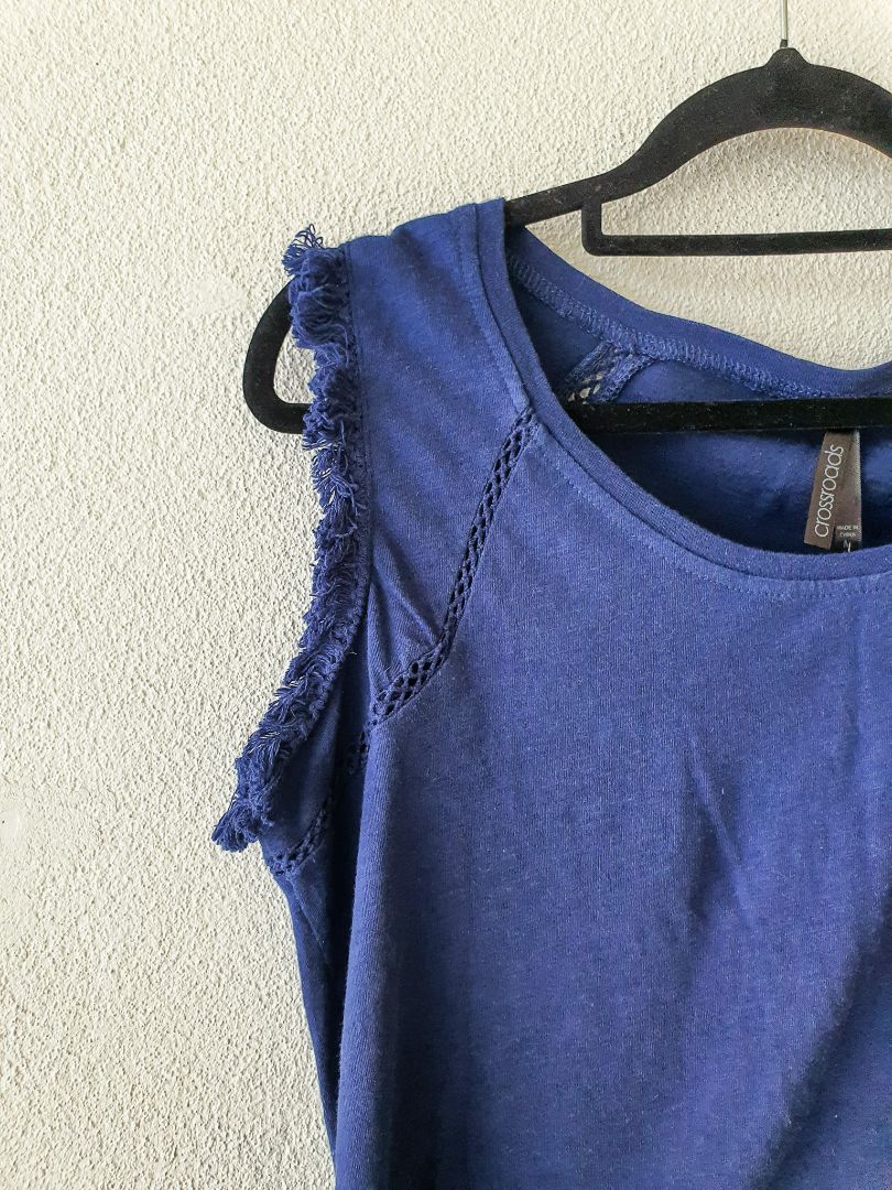 Crossroads Top M