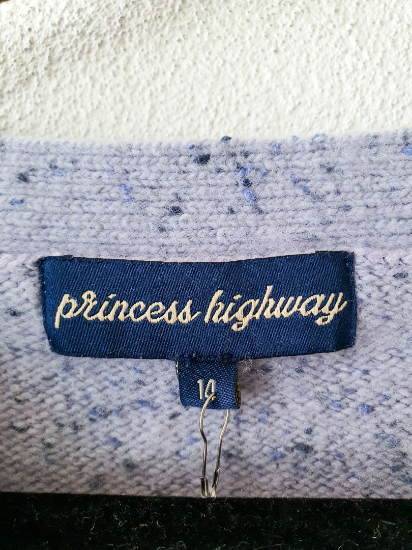 Princess Highway Top L