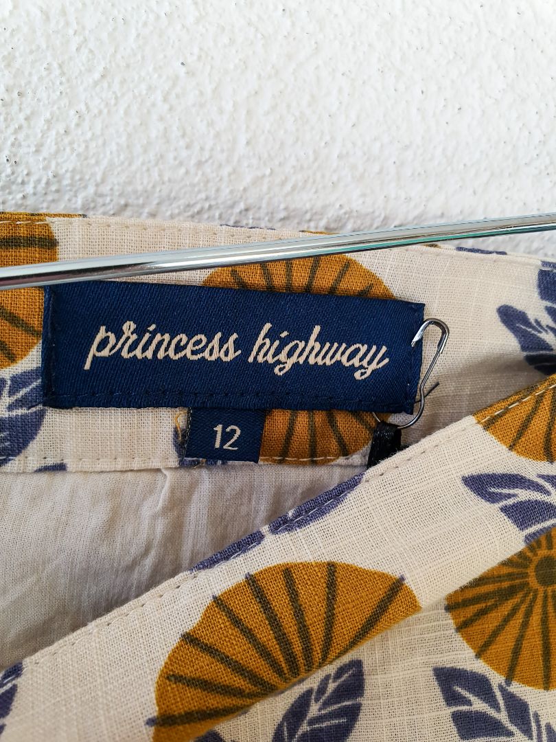 PRINCESS HIGHWAY Skirt M