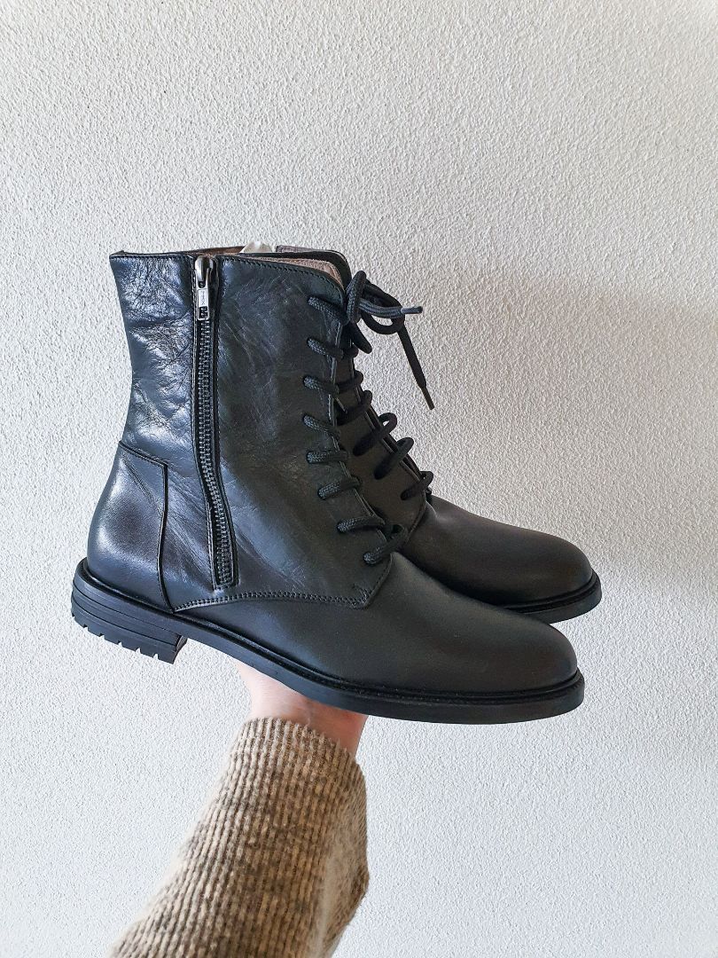 LEUIE P Shoes EUR 40