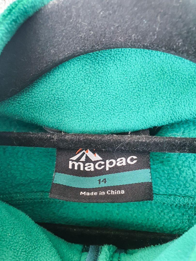 Macpac Top L