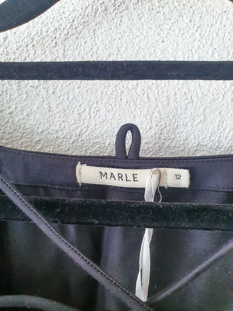 Marle Dress M