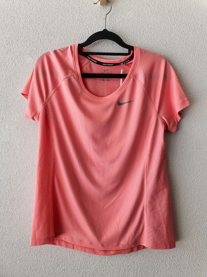 NIKE Top M