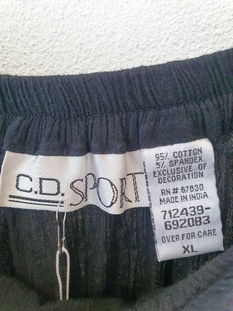 C.D Sport Skirt XL